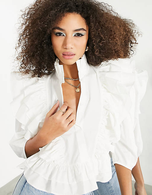 Women Shirts & Blouses/ruffle detail shirt with high neck in white 