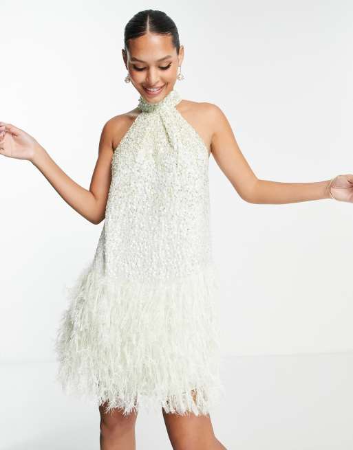 ASOS EDITION – Salviagrön miniklänning med halterneck, paljetter och fuskfjäderfåll