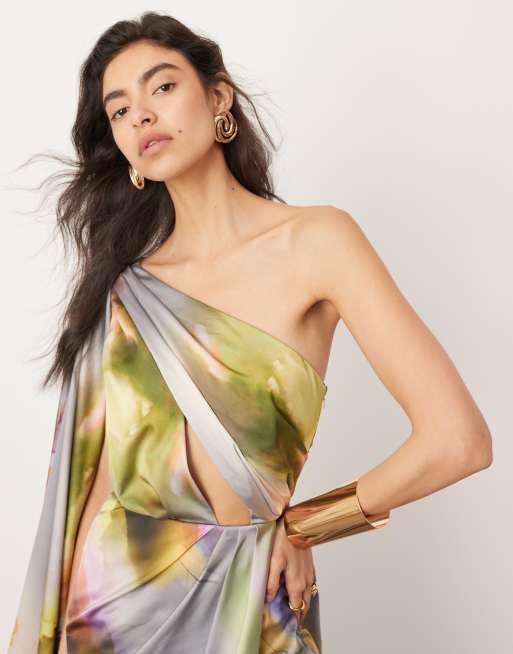 ASOS EDITION – Satin-Maxikleid mit ausgestelltem One-Shoulder  
