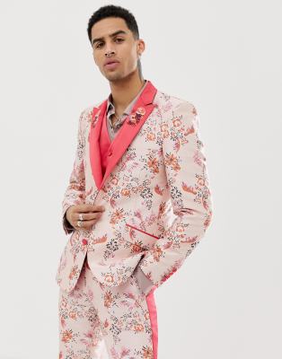 summer wedding abroad men's outfits