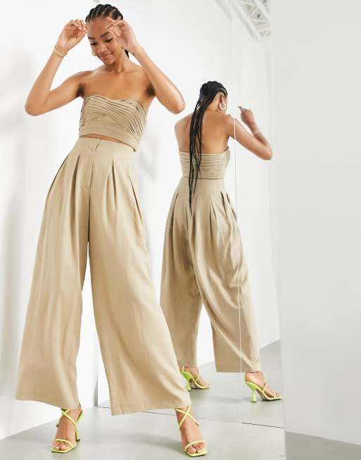ASOS EDITION – Spodnie w kolorze taupe z szerokimi nogawkami i zakładkami