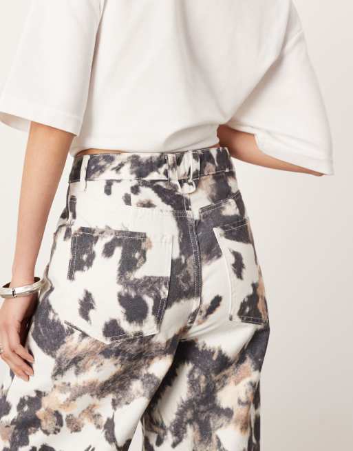 ASOS EDITION - Sydney - Højtaljede jeans med barrel-ben og dyreprint , 5 af 5