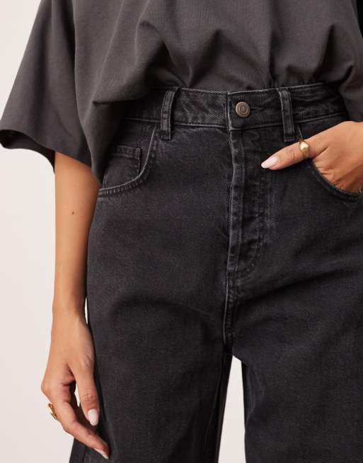 ASOS EDITION - Sydney - Jeans nero slavato con taglio bombato, 4 di 5