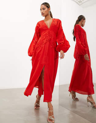 ASOS EDITION - Tailliertes Midikleid in Tomatenrot mit tiefem Ausschnitt und Durchbruchdesign