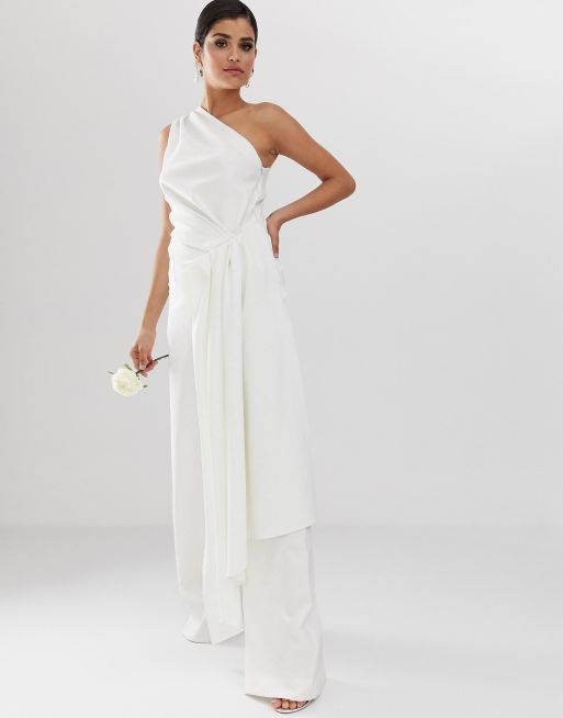 ASOS EDITION Tall Combinaison asym trique de mariage drap e sur le c t