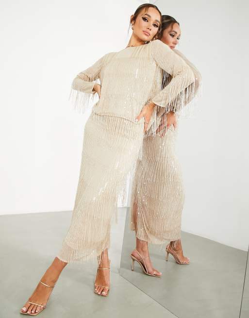 ASOS EDITION - Top à dos ouvert orné de franges et de sequins - Blush