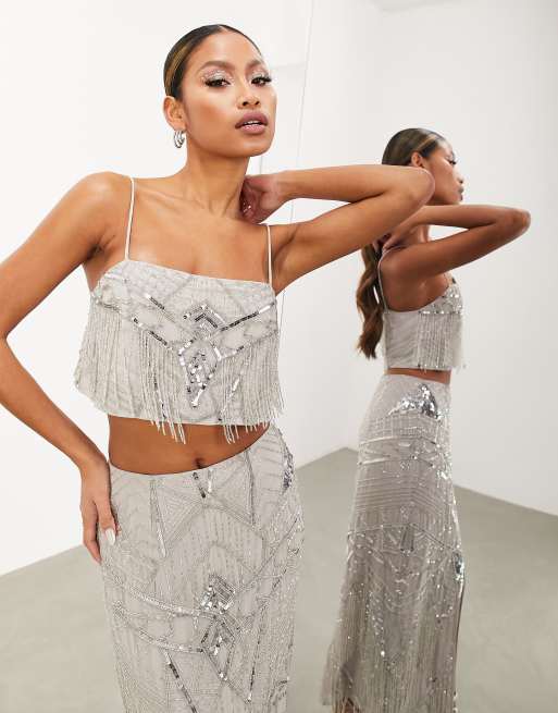 ASOS EDITION - Top con spalline sottili, paillettes e frange color grigio pallido, 4 di 4