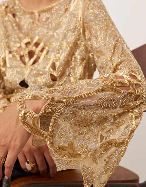 ASOS EDITION - Top met lange mouwen, uitsnijdingen en geborduurde bloemversiering in goud, 2 van 4