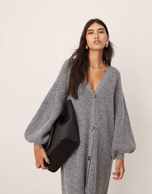 ASOS EDITION - Vestito al polpaccio in maglia color antracite con bottoni e maniche a palloncino 