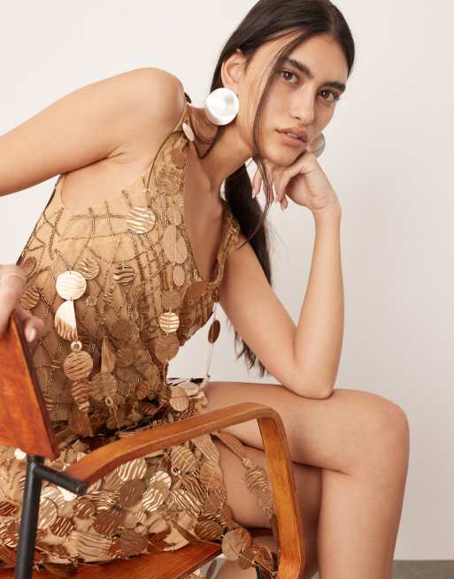 ASOS Edition Vestito corto asimmetrico trasparente color bronzo con orlo con frange e paillettes
