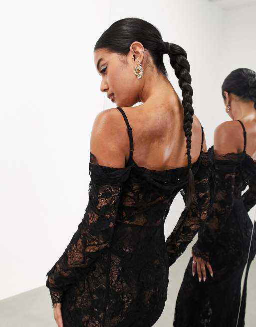ASOS Edition - Vestito lungo a sirena nero con applicazioni in pizzo appariscenti e scollo ad anello, 3 di 4