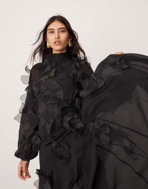 ASOS EDITION - Vestito lungo a trapezio nero con laccio sul collo e applicazioni floreali, 2 di 4