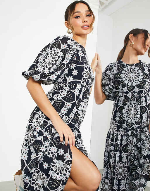 ASOS Edition - Vestito midi con orlo a balze blu navy con fiori geometrici ricamati, 4 di 4