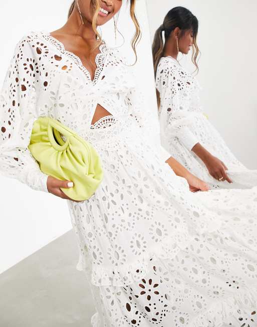 ASOS EDITION - Vestito midi in pizzo bianco con maniche a sbuffo e scollo a V, 3 di 4
