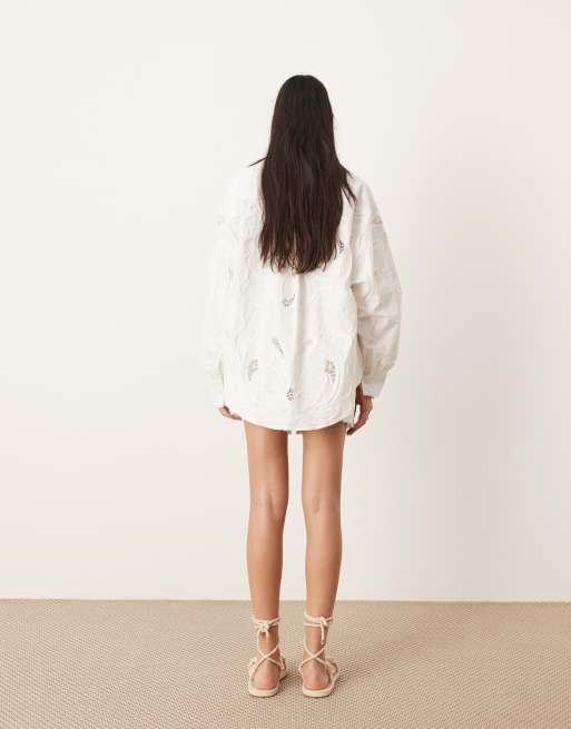 ASOS EDITION – Vit skjorta med boxig passform och broderie anglaise, del av set, 4 av 4