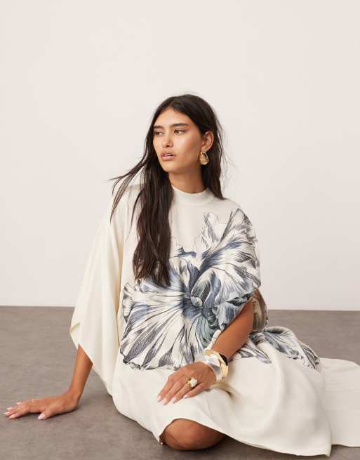 ASOS EDITION – Vit, storblommigt broderad midiklänning med asymmetrisk fåll och hög krage, 4 av 4