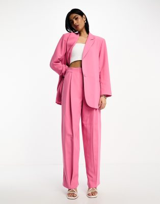 pink blazer