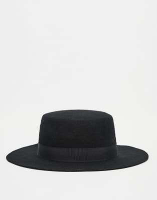 top hat wide brim