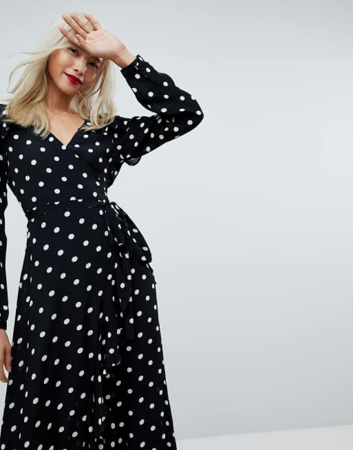 ASOS – Gepunktetes Maxikleid mit Rückenausschnitt und Rüschendetail, 3 von 4