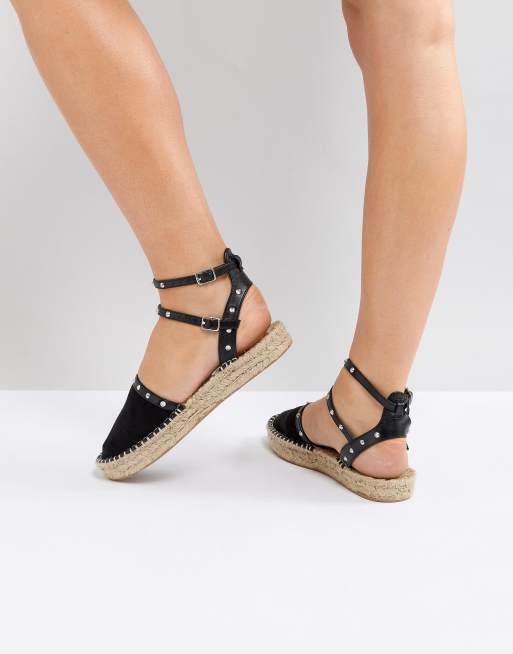 ASOS - JINX ME - Espadrilles con borchie