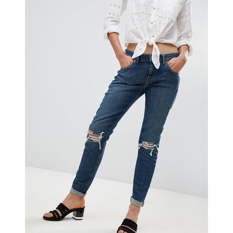 Jeans strappati Donna - KIMMI - Boyfriend jeans sciancrati lavaggio vintage invecchiato velato con strappi e rammendi