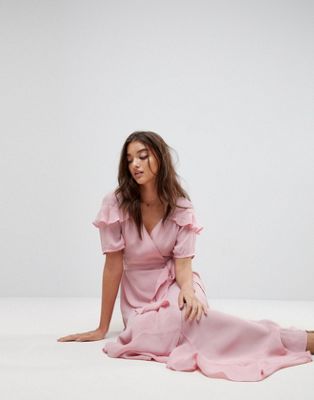 ASOS - Lange jurk met overslag en korte mouwen met ruches-Roze