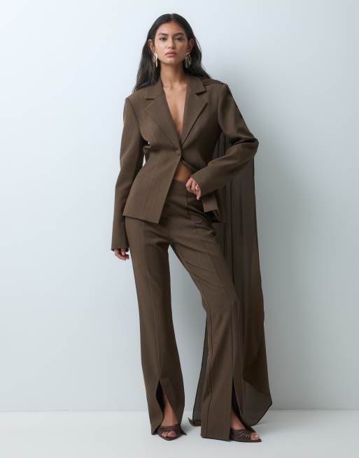 ASOS LUXE - americana de conjunto con detalle de caída de pañuelo en chocolate, 4 de 5