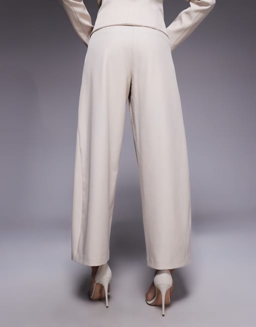 ASOS LUXE – Beige, figursydda byxor med raka ben, del av set, 4 av 5