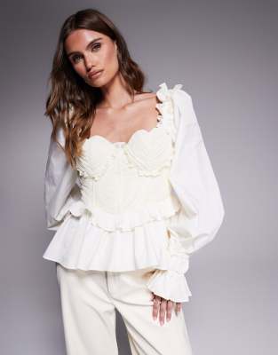 ASOS LUXE - Bluse aus einer Mischung aus Organza und Popeline in Creme mit Herzkörbchen-Weiß