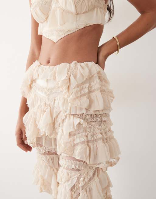 ASOS LUXE - Broek met wijde pijpen en ruches in crème, deel van co-ord set, 4 van 5