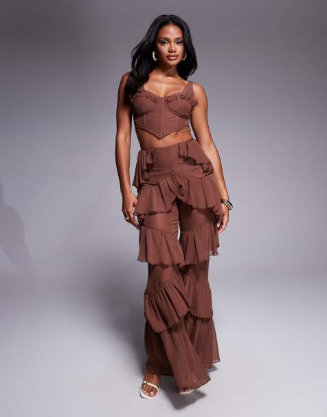 ASOS LUXE - Brunt boho-sæt med bukser og croptop med korsetdetaljer og flæser i chiffon - view 1