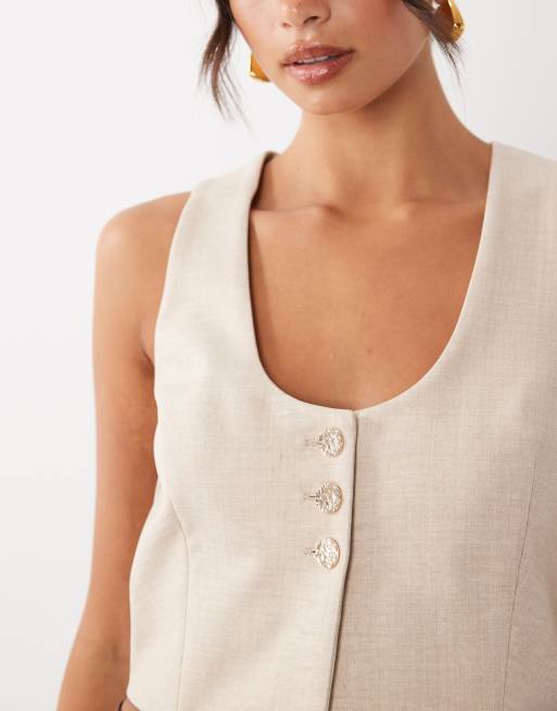ASOS LUXE - Chaleco de traje beis con detalle de botones dorados de lino (parte de un conjunto), 3 de 4