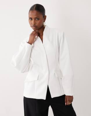 cinched waist blazer in white