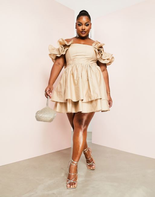 ASOS LUXE Curve – Beige, panelsydd mini-skaterklänning med volangaxlar, 2 av 4