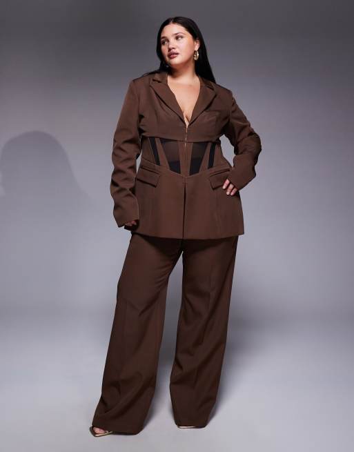 ASOS LUXE Curve - Blazer stretto in vita marrone con pannelli a contrasto in coordinato, 2 di 4