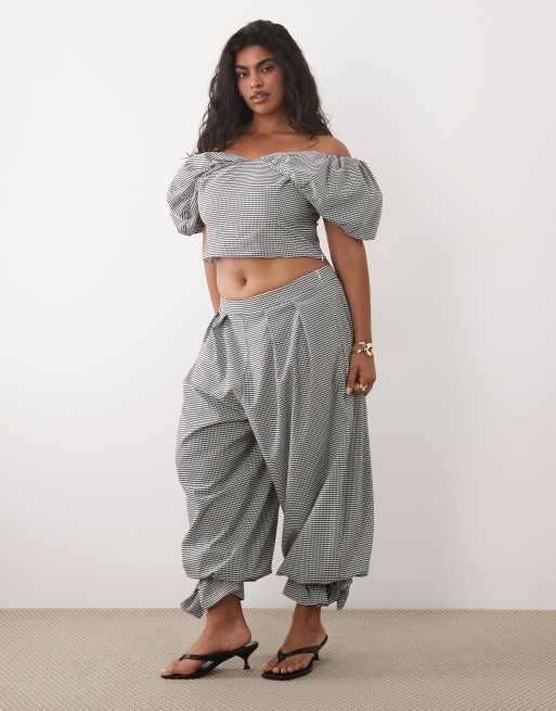 ASOS LUXE curve co-ord gingham off the shoulder peplum top, 2 of 4