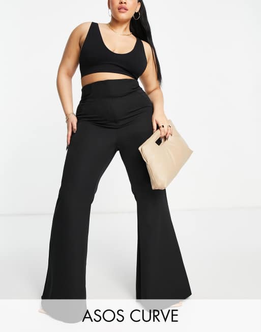 ASOS LUXE Curve - Flare-broek in zwart, deel van co-ord set