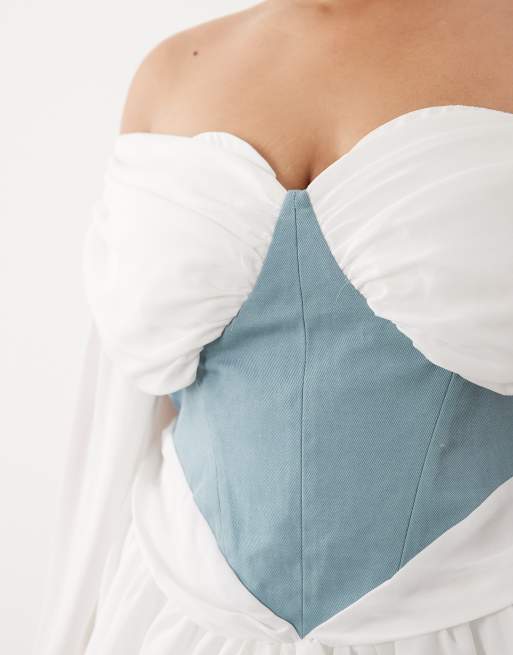 ASOS LUXE Curve - Hvid offshoulder-minikjole i tyl med blå korset-talje, 3 af 4