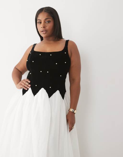 ASOS LUXE Curve Maxikleid aus Samt mit kontrastierendem Rock und Perlen in Mono, 2 von 4