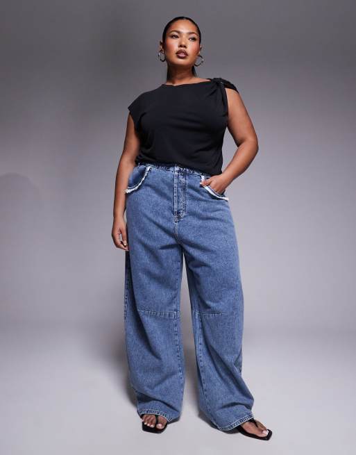 ASOS LUXE Curve – Mellanblå, tvättade jeans med barrelben och hjärtfickor, 2 av 5