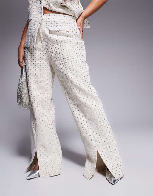 ASOS LUXE Curve - Pantaloni bouclé decorati color crema in coordinato, 4 di 5