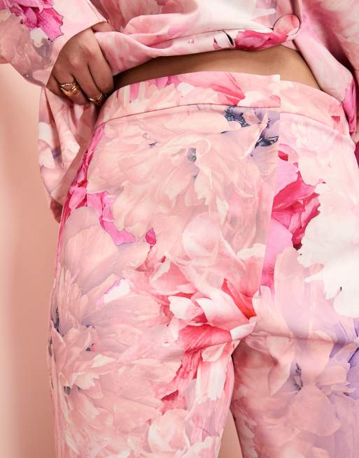 ASOS LUXE Curve - Pantaloni da abito rosa con stampa floreale in coordinato, 3 di 5