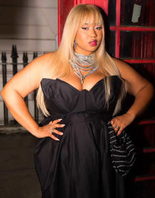 ASOS LUXE Curve - Robe courte structurée en coton satiné avec motif léopard en jacquard et naud - Noir