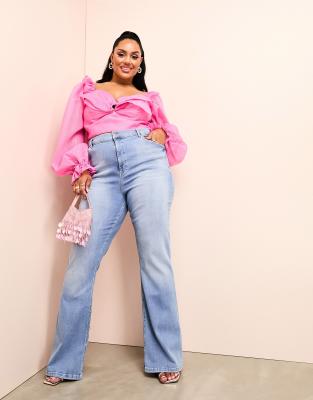 ASOS LUXE Curve - Schlaghose mit geradem Schnitt in mittelblauer Waschung