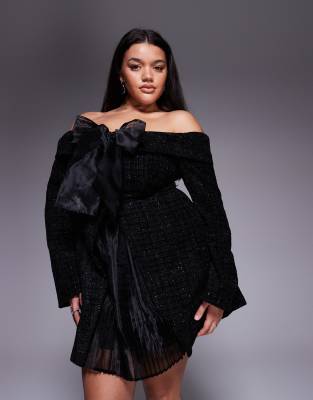 ASOS LUXE Curve - Schulterfreies Bouclé-Minikleid in Schwarz mit plissiertem Rock und Schleife