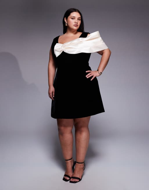 ASOS LUXE Curve – Svart miniklänning i sammet med strukturerad drapering i satin, 2 av 4