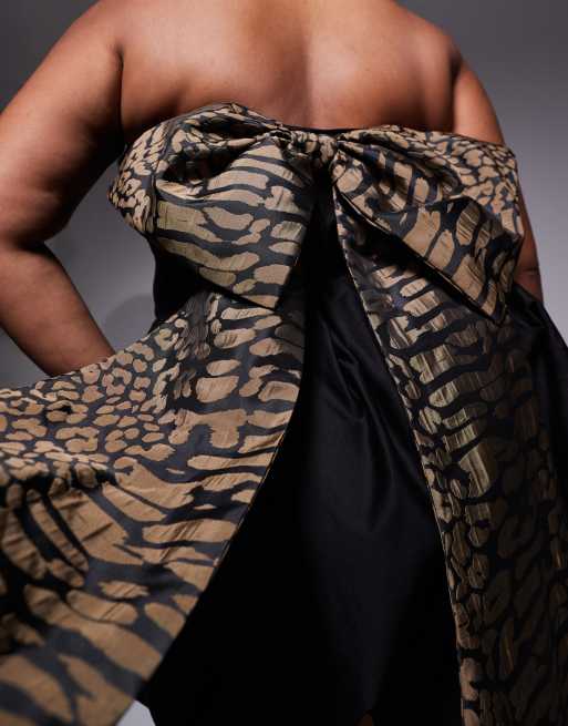 ASOS LUXE Curve – Svart, strukturerad miniklänning i bomullssatin med leopardmönstrad rosett, 4 av 5