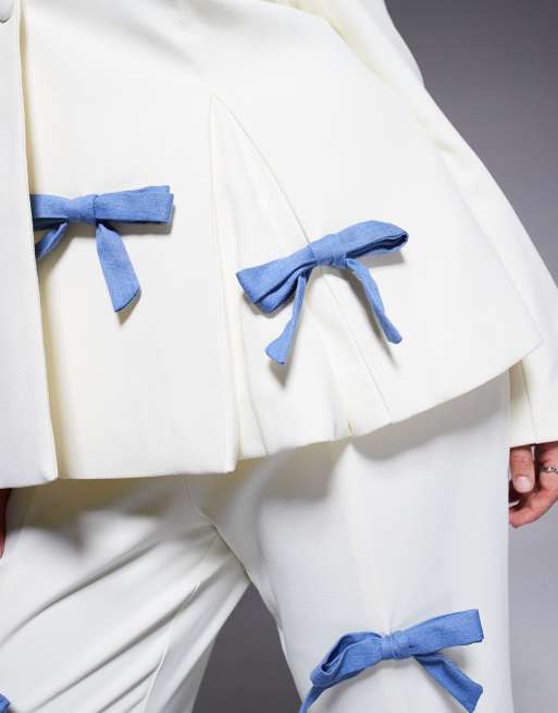 ASOS LUXE Curve tailored blazer with denim bows in cream (part of a set), 3 of 4