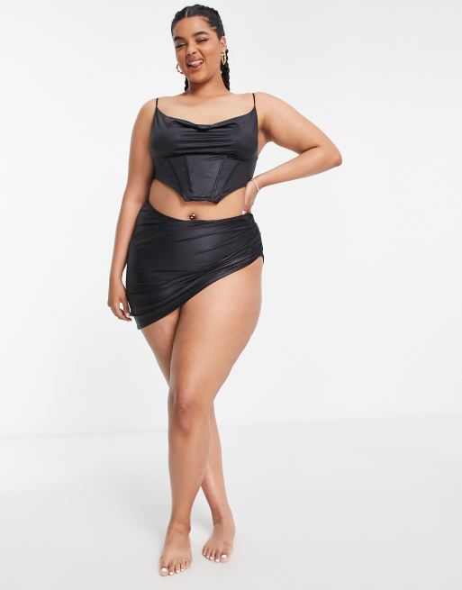 ASOS LUXE Curve - Top bikini a corsetto in raso nero, 4 di 4
