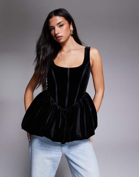 ASOS Luxe – Czarny aksamitny top bombka z baskinką i gorsetem - view 1